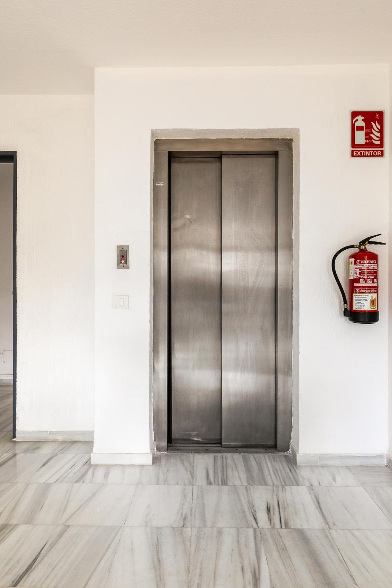 Duquesa Port Studio Apartment - Bright Sunlit Terrace Manilva Exterior foto