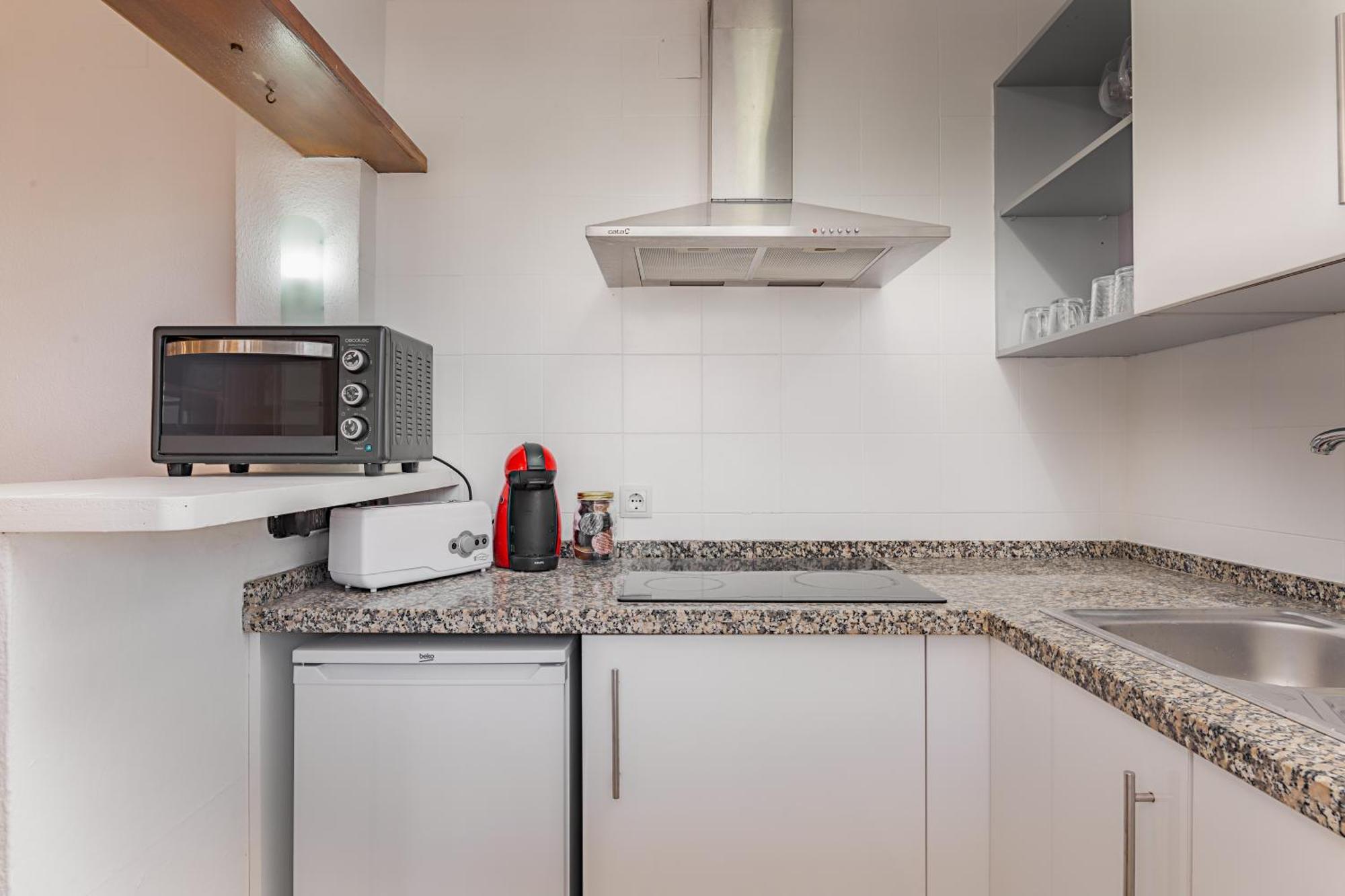 Duquesa Port Studio Apartment - Bright Sunlit Terrace Manilva Exterior foto