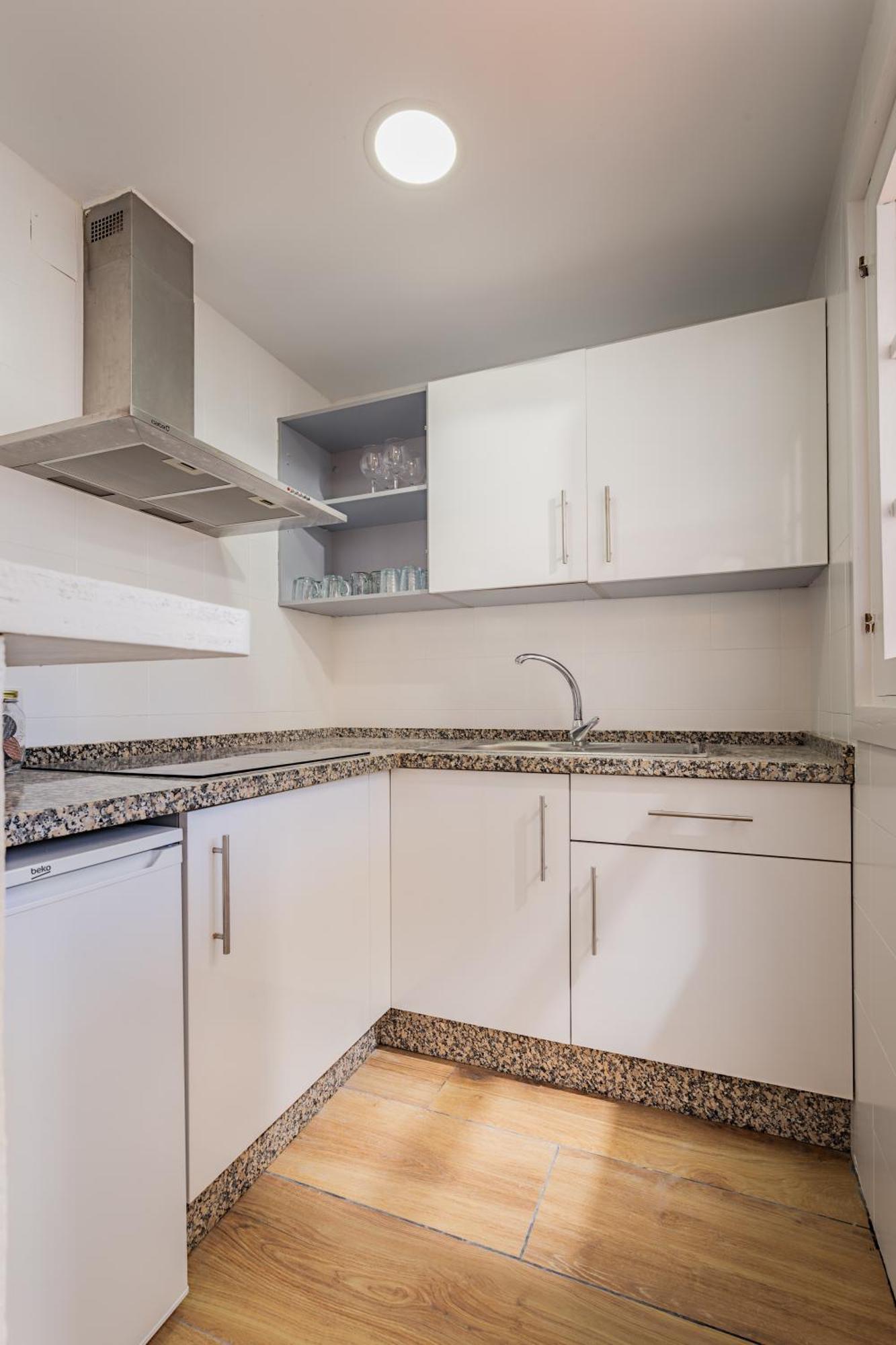 Duquesa Port Studio Apartment - Bright Sunlit Terrace Manilva Exterior foto